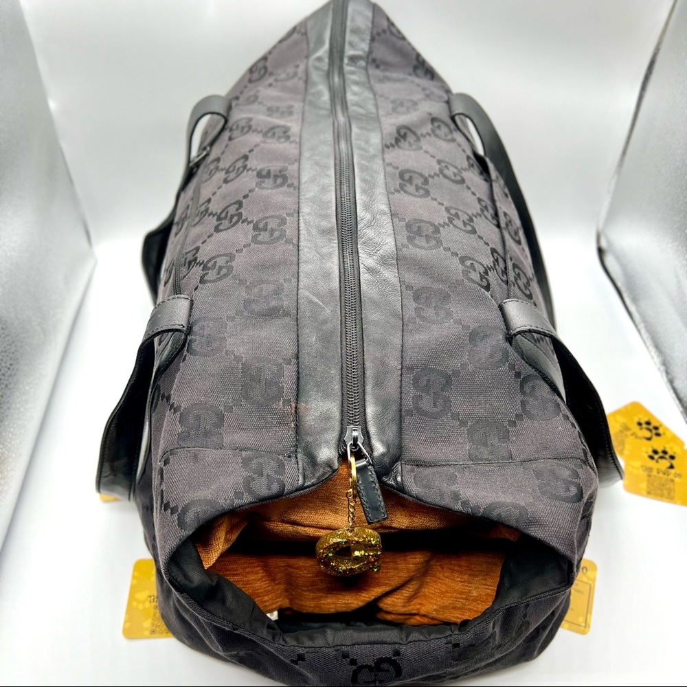 SOLD Gucci Pet Carrier - Picture 6 of 15